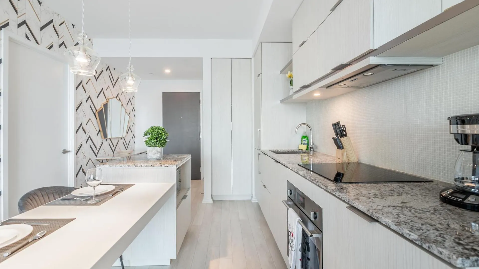 Apartment Designer 1Br Suite With Cn Tower, Skyline View Toronto